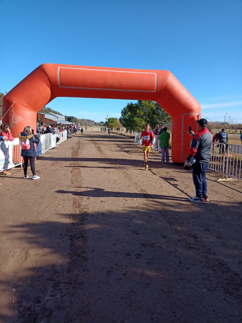 Wenceslao Mart Nez Se Consagr Campe N Provincial De Cross Country