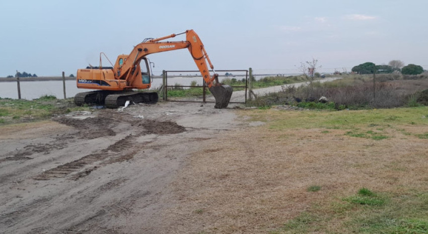 Se realizaron tareas de limpieza y mejoras en el Puerto