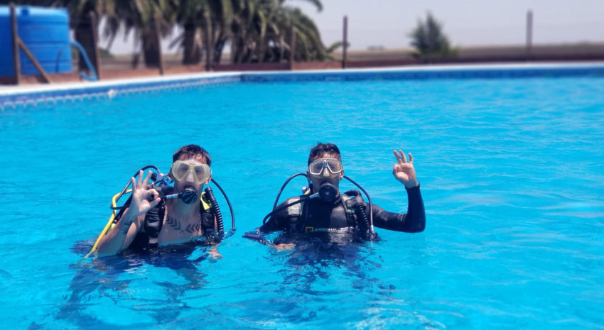 Abrió la inscripción al curso intensivo de buceo en la pileta munic