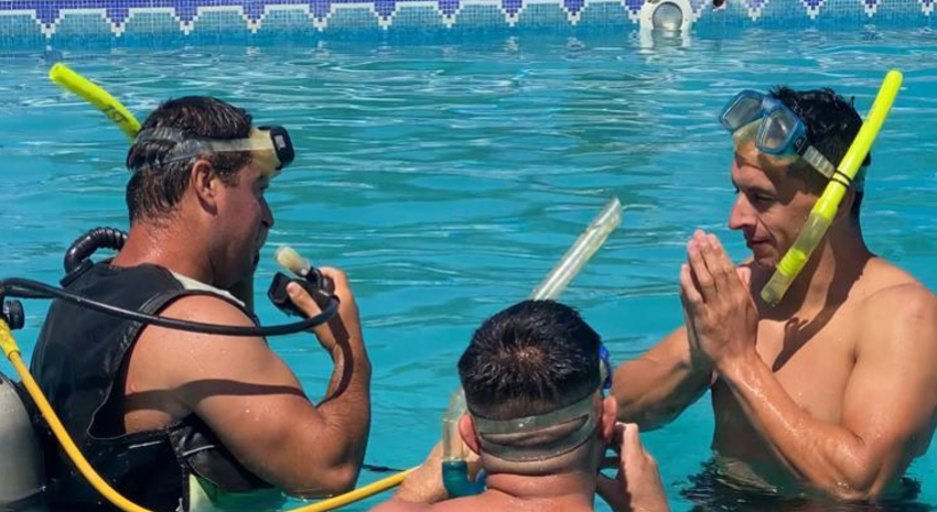 Comenzó el curso de buceo en la pileta municipal