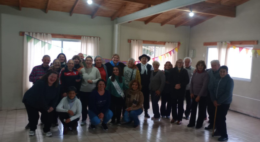 Se realizó el 1° encuentro de la tercera edad en Paraje Las Chacras