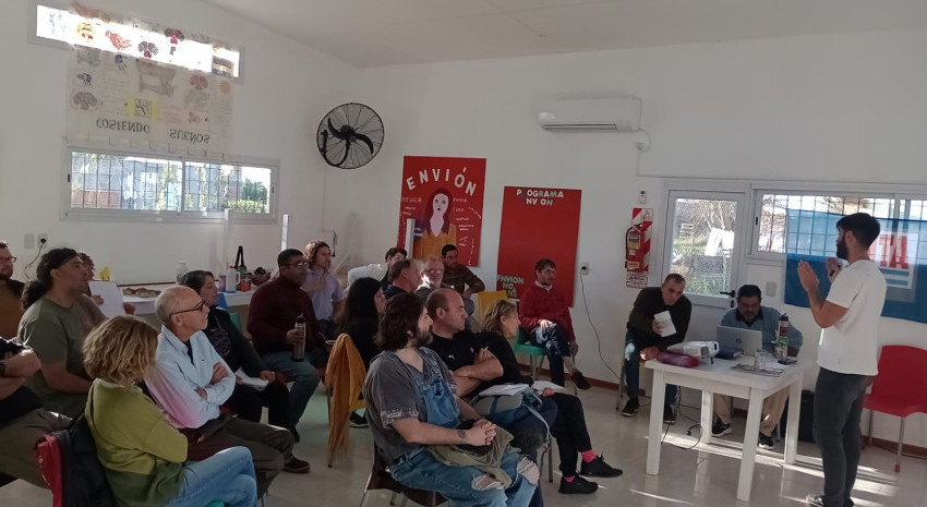 Fue exitoso el taller de Sanidad Apícola en Casco Urbano